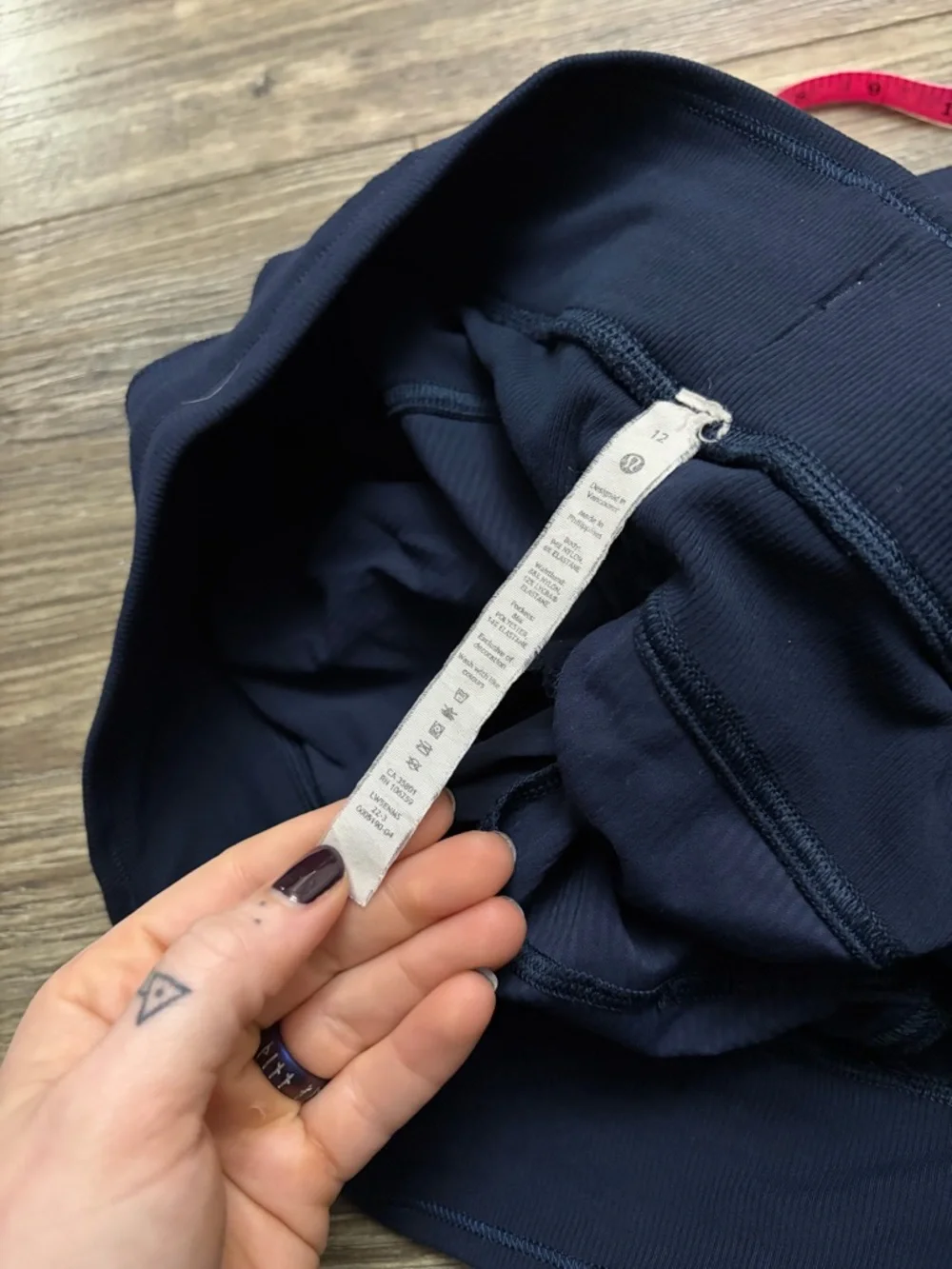 lululemon athletica very light